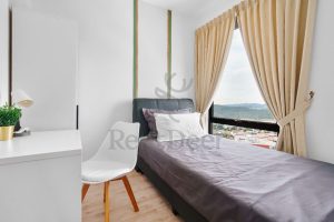 Watermark Emporis B-30-02 Room D (3)
